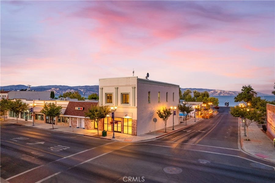 Property photo for 302 N Main Street, Lakeport, CA