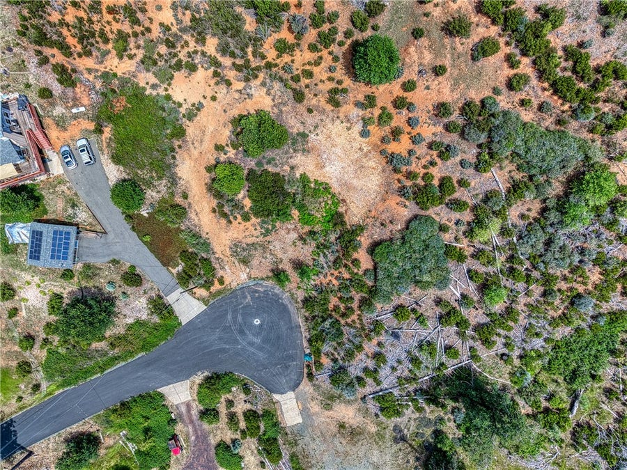 Property photo for 9738 Hoberg Drive E, Cobb, CA