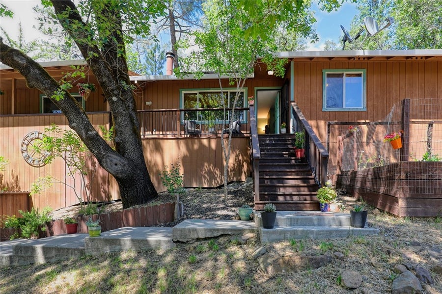 Property photo for 9712 Harrington Flat, Kelseyville, CA