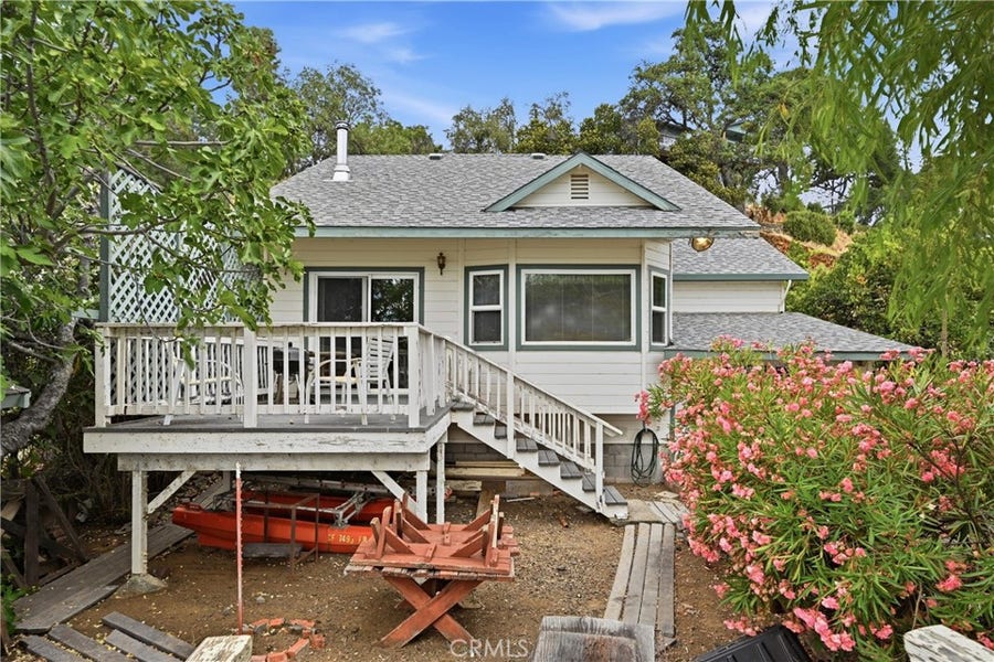 Property photo for 4075 Mesa Drive, Clearlake, CA