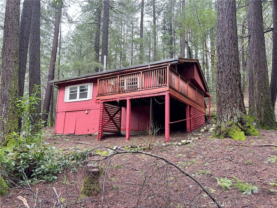 Property photo for 15865 Bottle Rock Road, Cobb, CA
