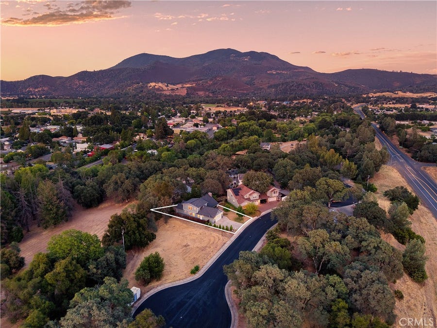 Property photo for 3740 Oak Tree Court, Kelseyville, CA