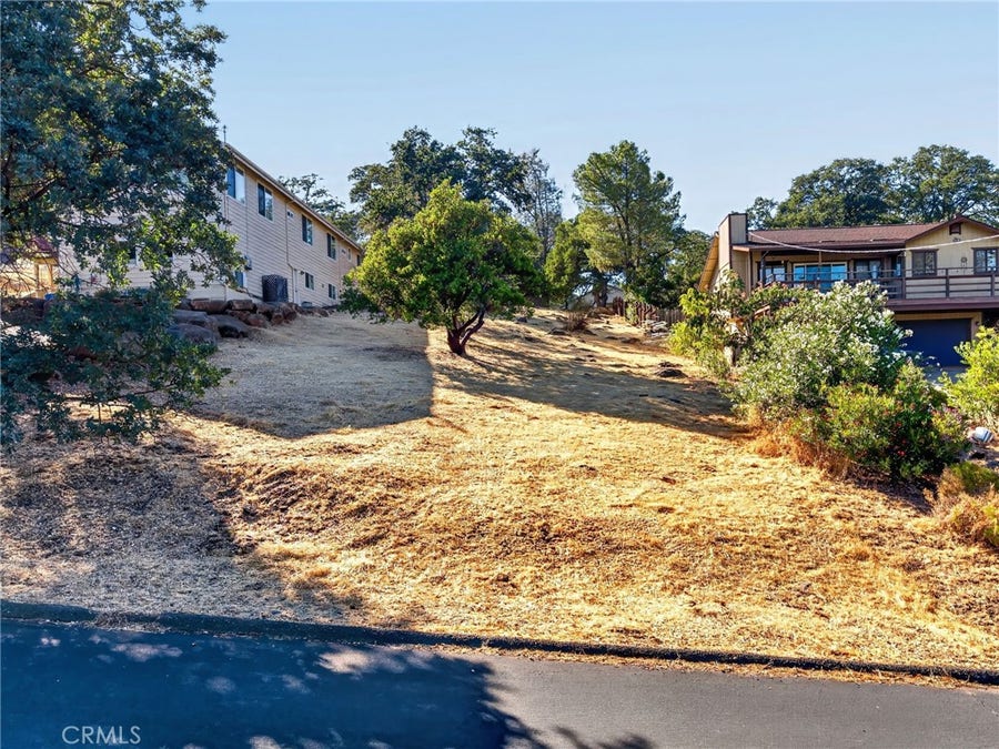 Property photo for 18420 North Shore Drive, Hidden Valley Lake, CA