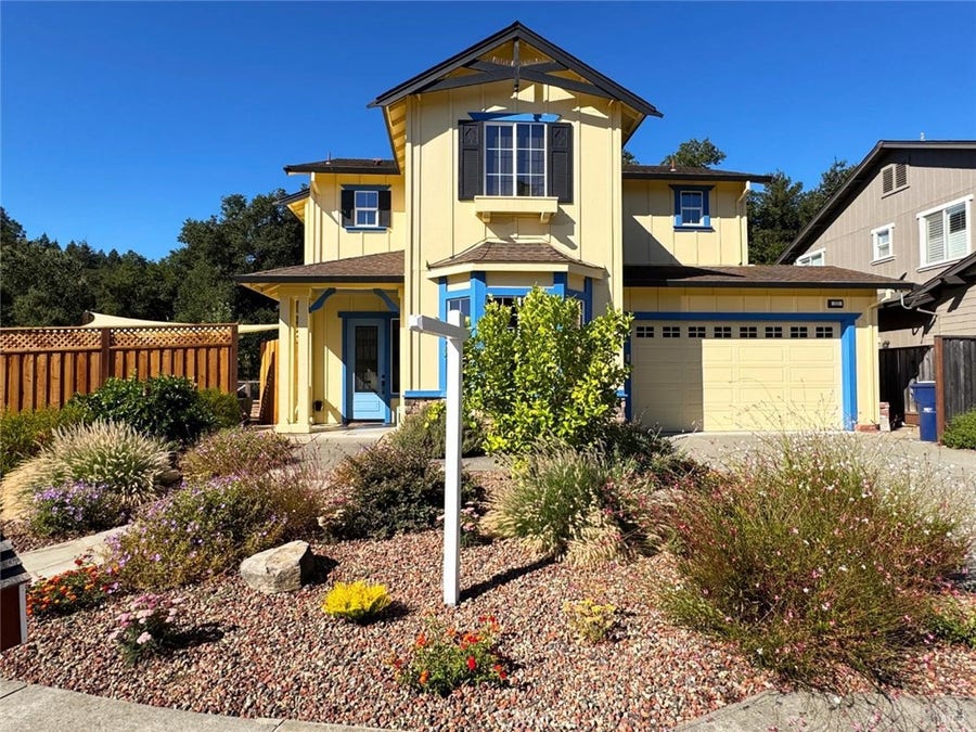Property photo for 121 Zinfandel Court, Cloverdale, CA