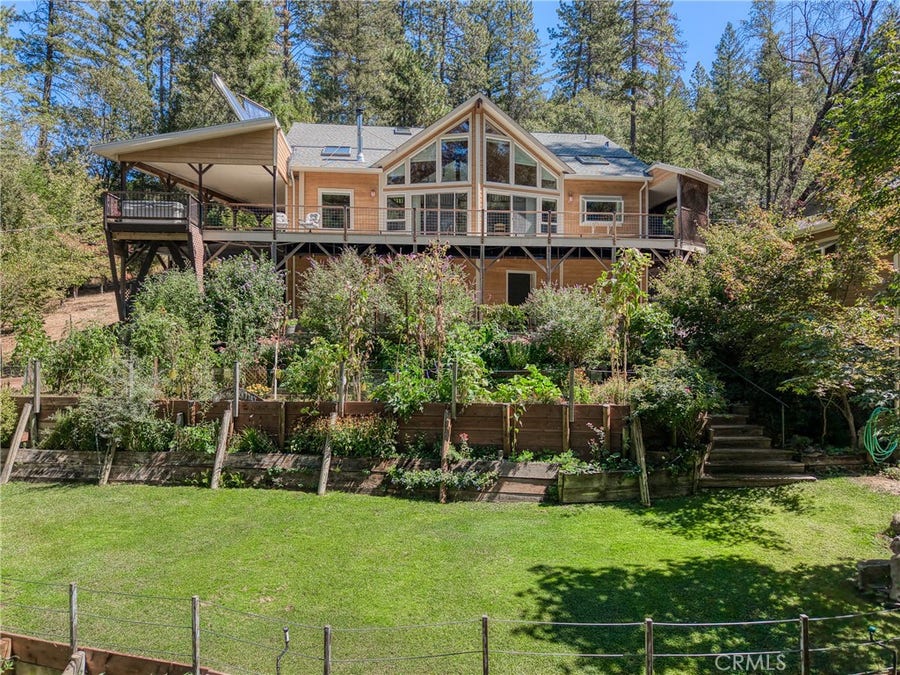 Property photo for 15785 Rainbow Drive, Cobb, CA