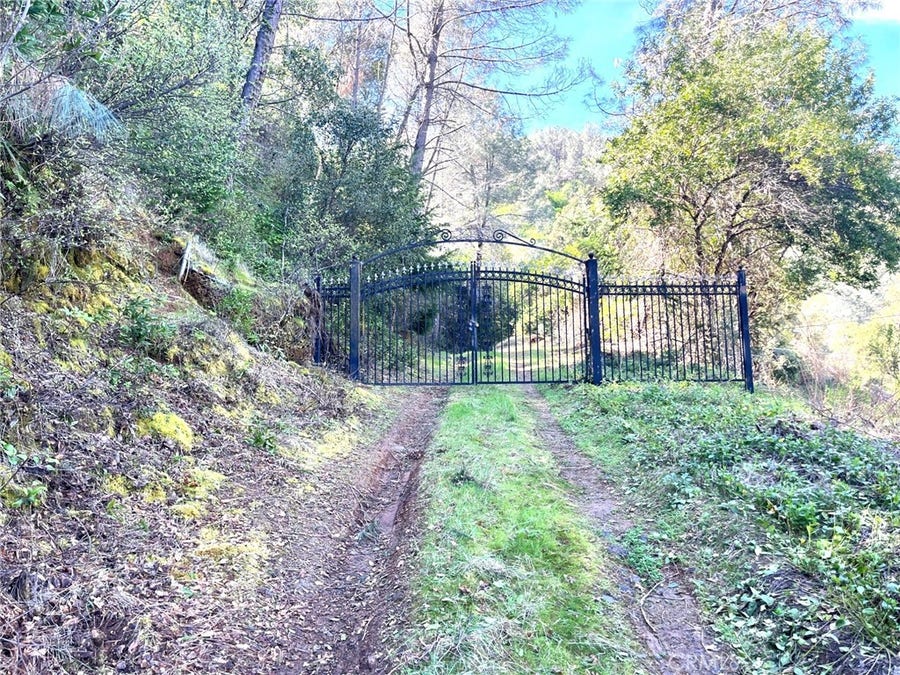 Property photo for 6189 Soda Bay Road, Kelseyville, CA