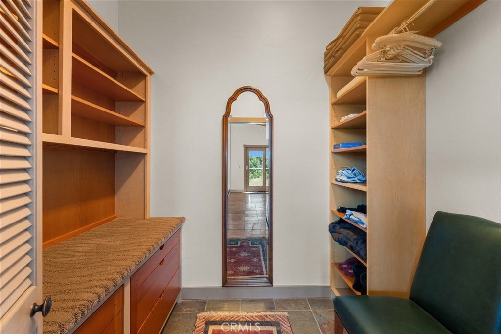 405 Island View, Smith River, CA 95567