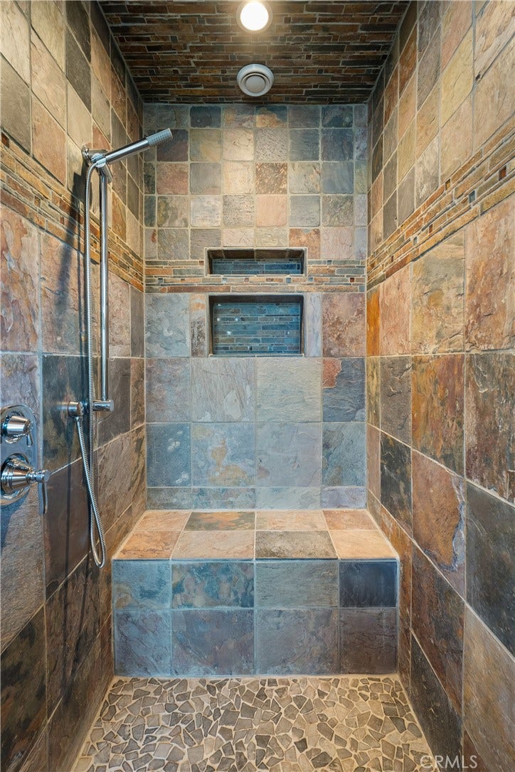 405 Island View, Smith River, CA 95567