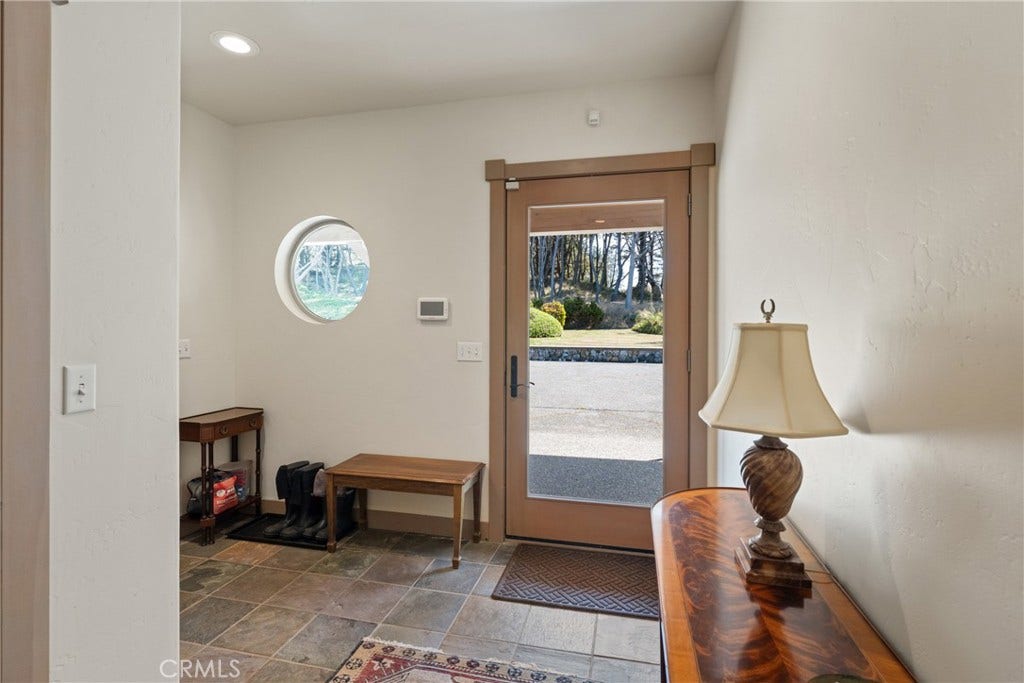 405 Island View, Smith River, CA 95567
