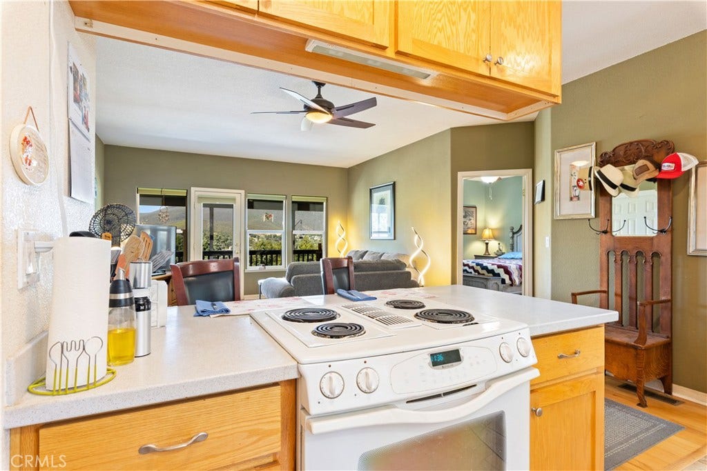 5289 Olympia Drive, Kelseyville, CA 95451 Kitchen is open to living room