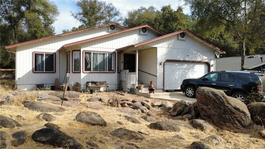 Property photo for 18872 North Shore Drive, Hidden Valley Lake, CA