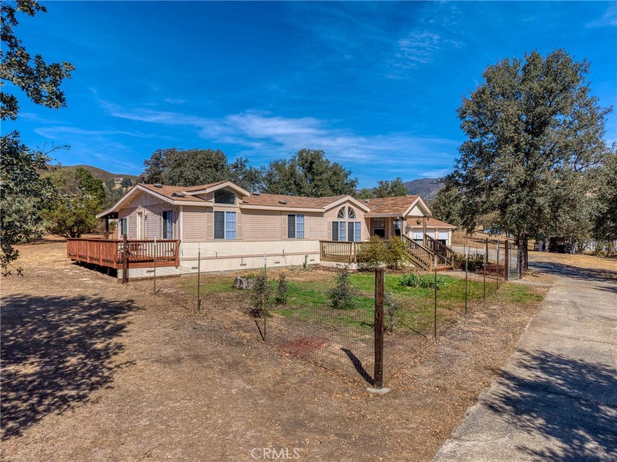 Property photo for 2984 Indian Hill Road, Clearlake Oaks, CA