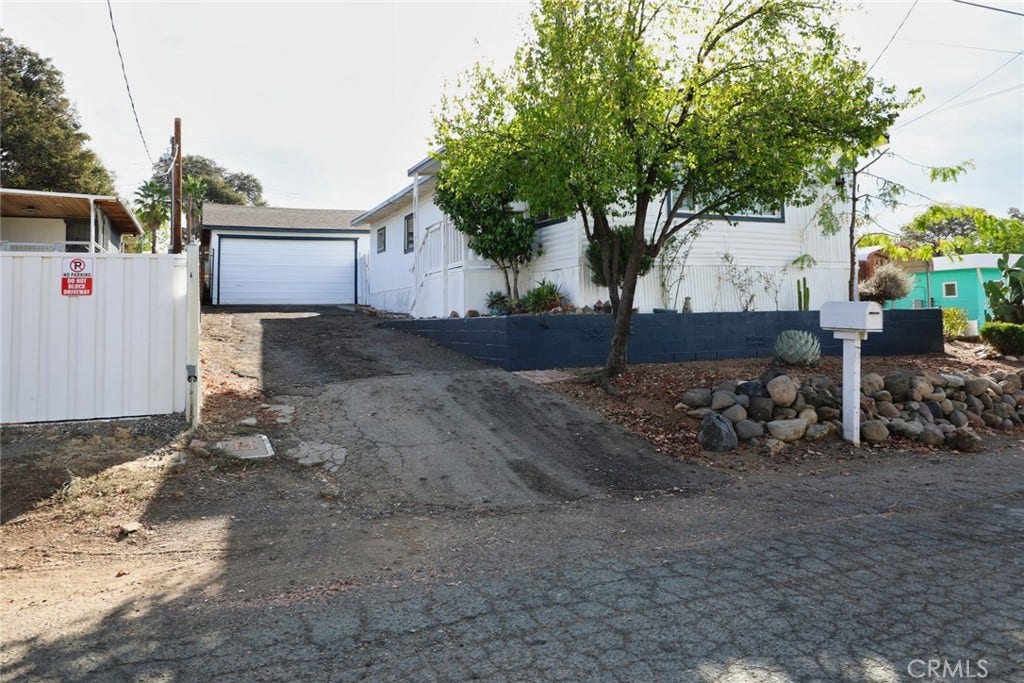 3934 Pine, Clearlake, CA 95422