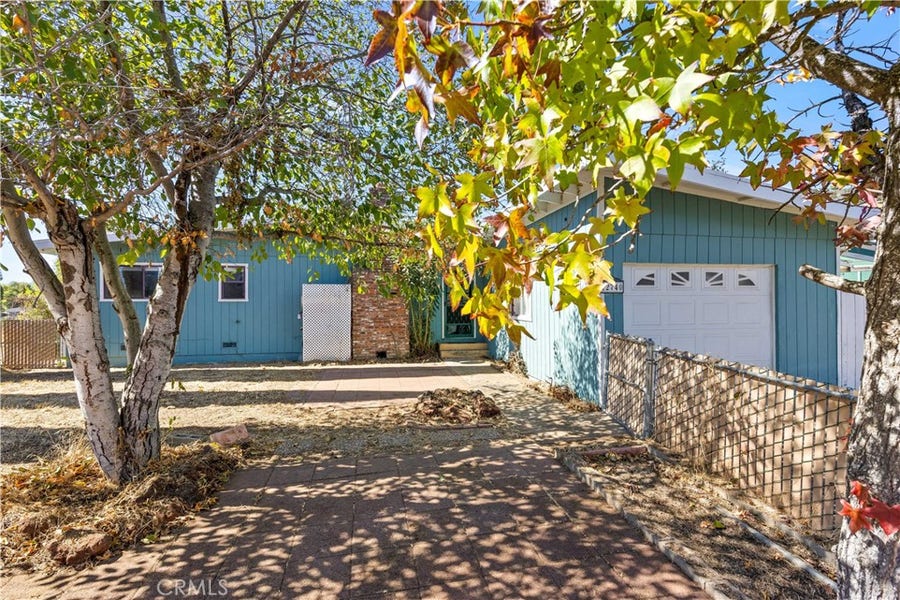 Property photo for 12740 Island Circle, Clearlake Oaks, CA