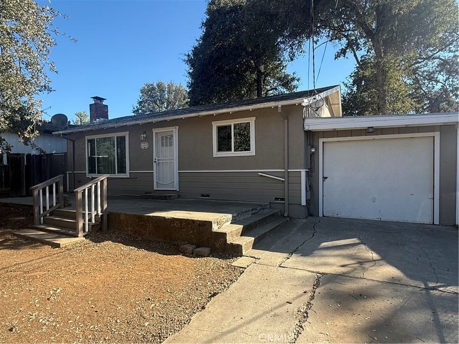 Property photo for 16085 19th, Clearlake, CA