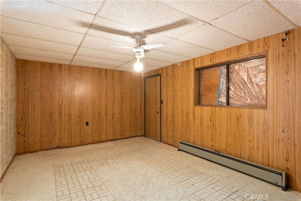 6869 Howard Avenue, Nice, CA 95464