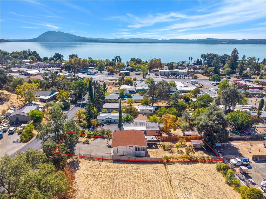 6869 Howard Avenue, Nice, CA 95464