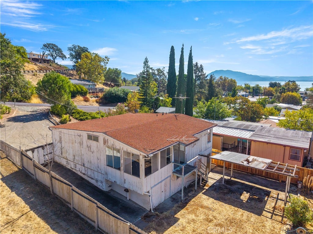 6869 Howard Avenue, Nice, CA 95464