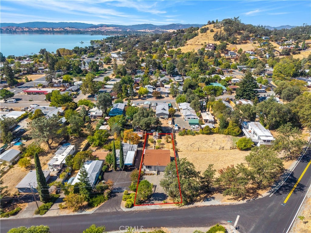 6869 Howard Avenue, Nice, CA 95464