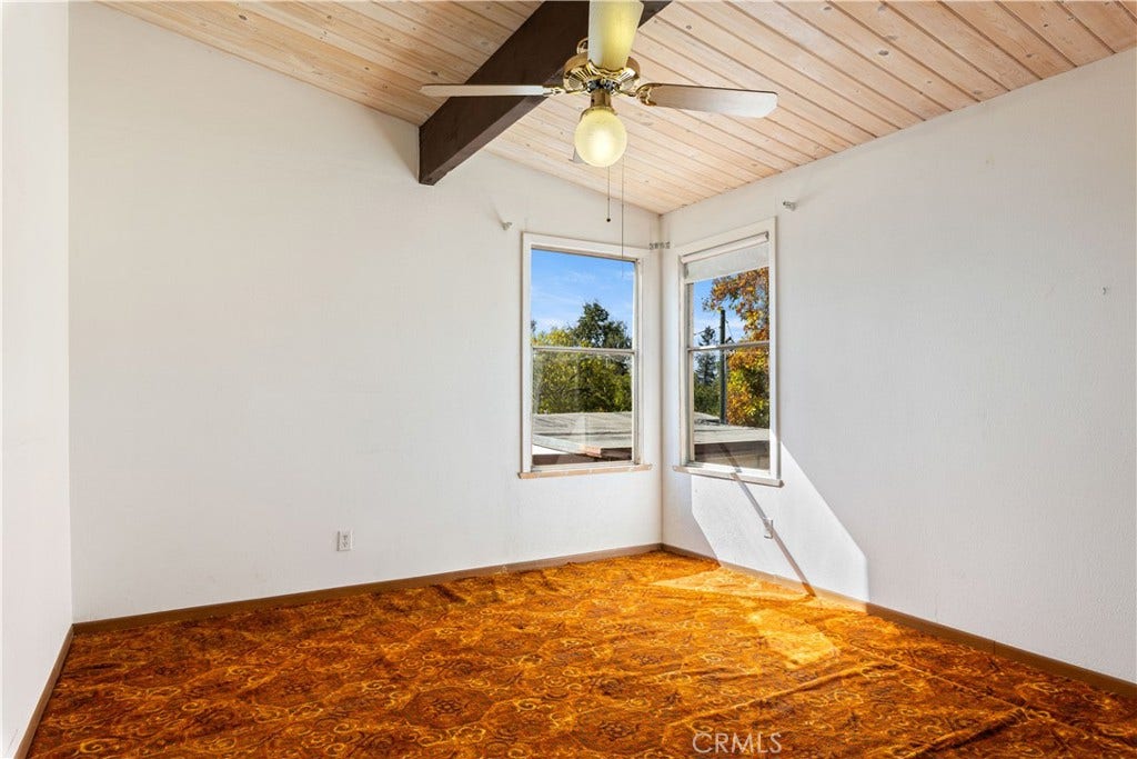 6869 Howard Avenue, Nice, CA 95464
