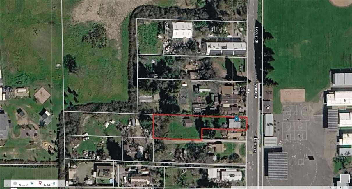 1124 Locust Street, Willits, CA 95490 1124 Locust Street, Willits, CA 95490