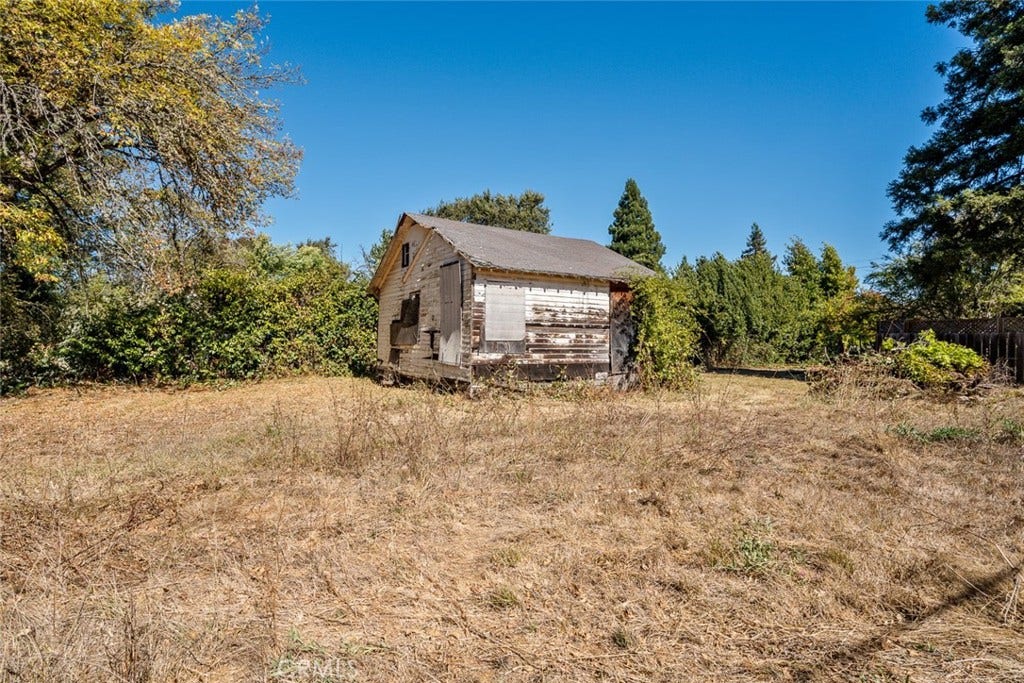 1124 Locust Street, Willits, CA 95490 1124 Locust Street, Willits, CA 95490