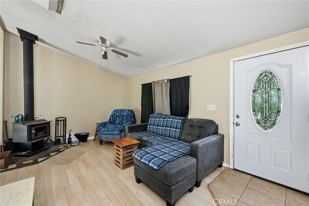 15560 20th Avenue, Clearlake, CA 95422 15560 20th Avenue, Clearlake, CA 95422