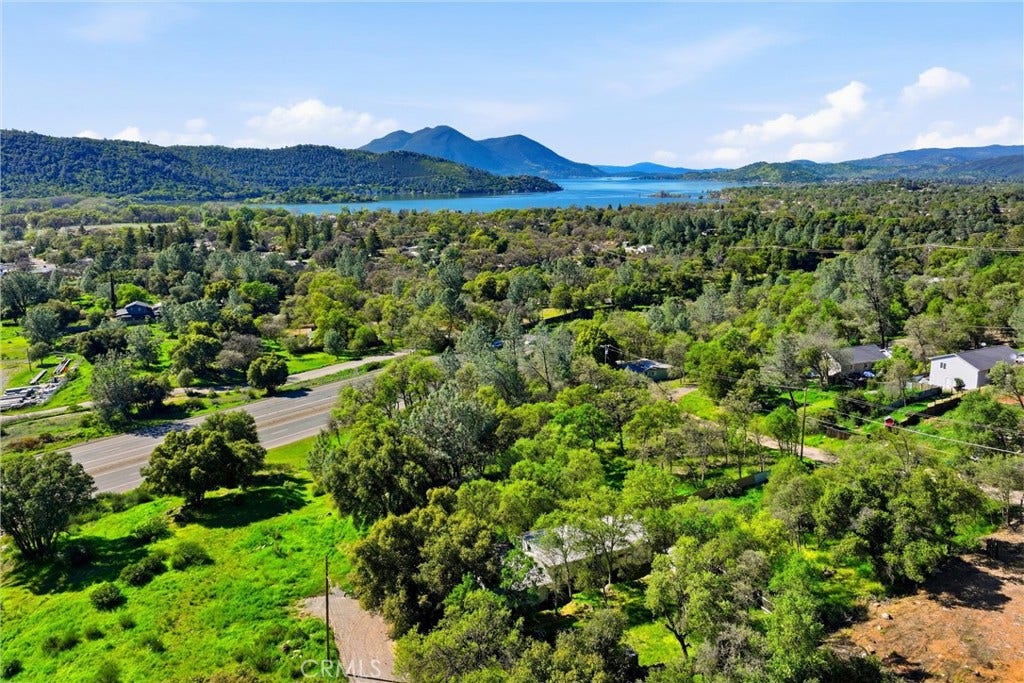 15560 20th Avenue, Clearlake, CA 95422 15560 20th Avenue, Clearlake, CA 95422