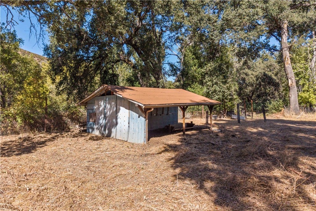 2043 New Long Valley Road, Clearlake Oaks, CA 95423 2043 New Long Valley Road, Clearlake Oaks, CA 95423
