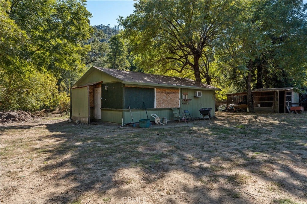 2043 New Long Valley Road, Clearlake Oaks, CA 95423 2043 New Long Valley Road, Clearlake Oaks, CA 95423