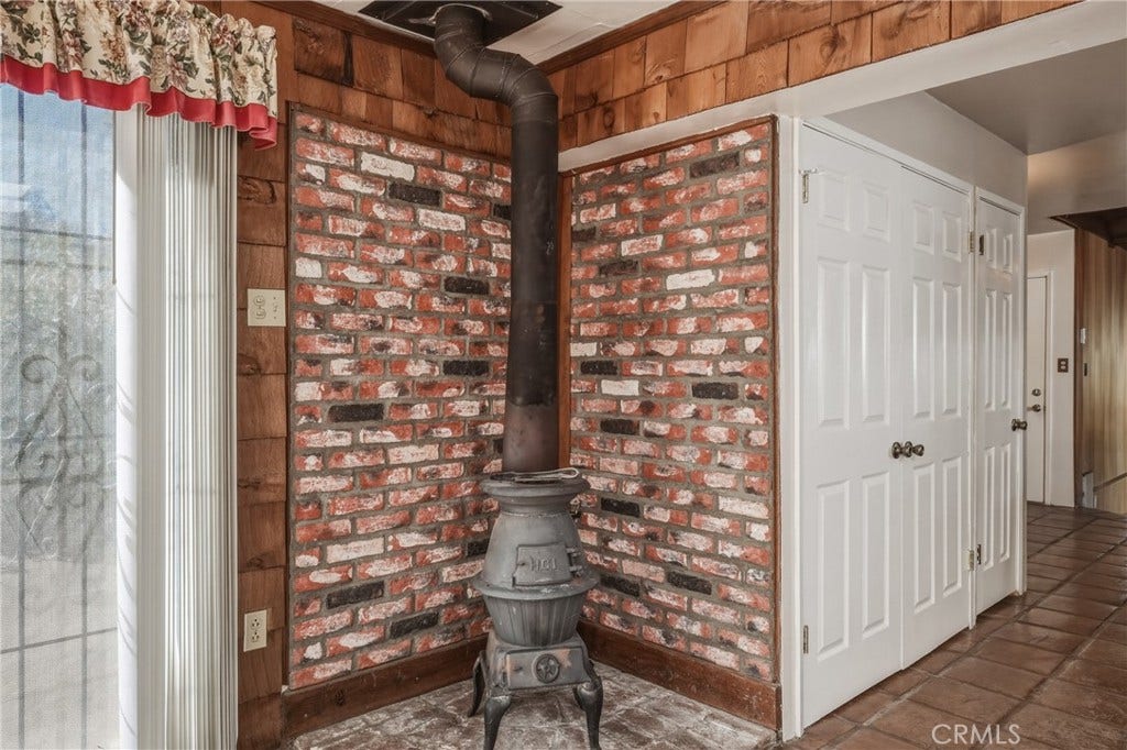 4262 Country Club, Lucerne, CA 95458