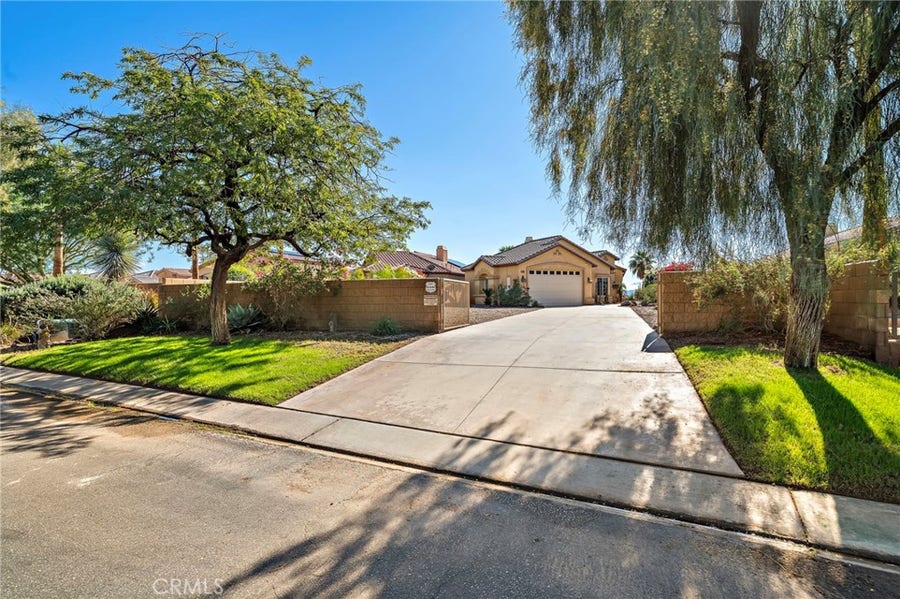 Property photo for 2710 Colorado River, Blythe, CA
