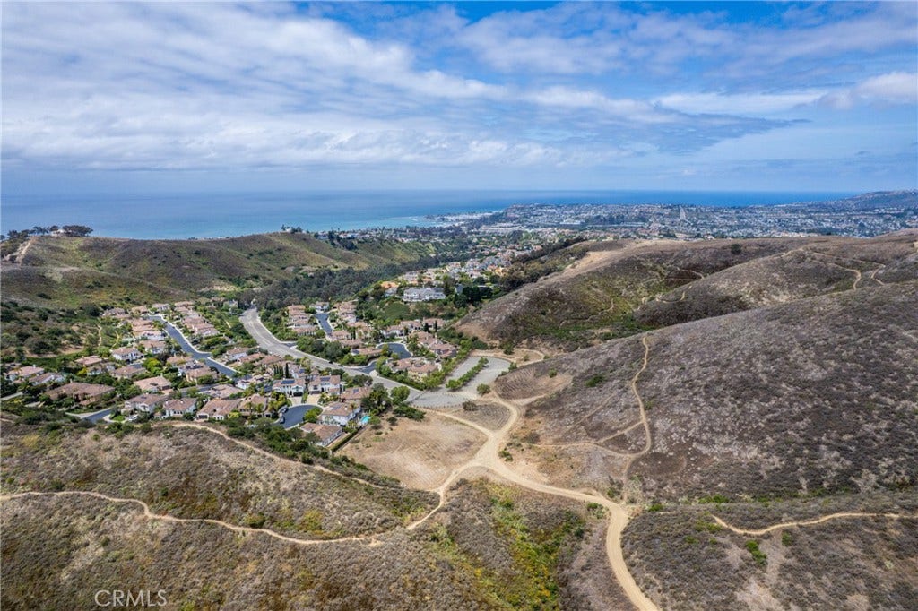 28111 Pacifica Del Mar, San Juan Capistrano, CA 92675 Camino Las Ramblas Trails.