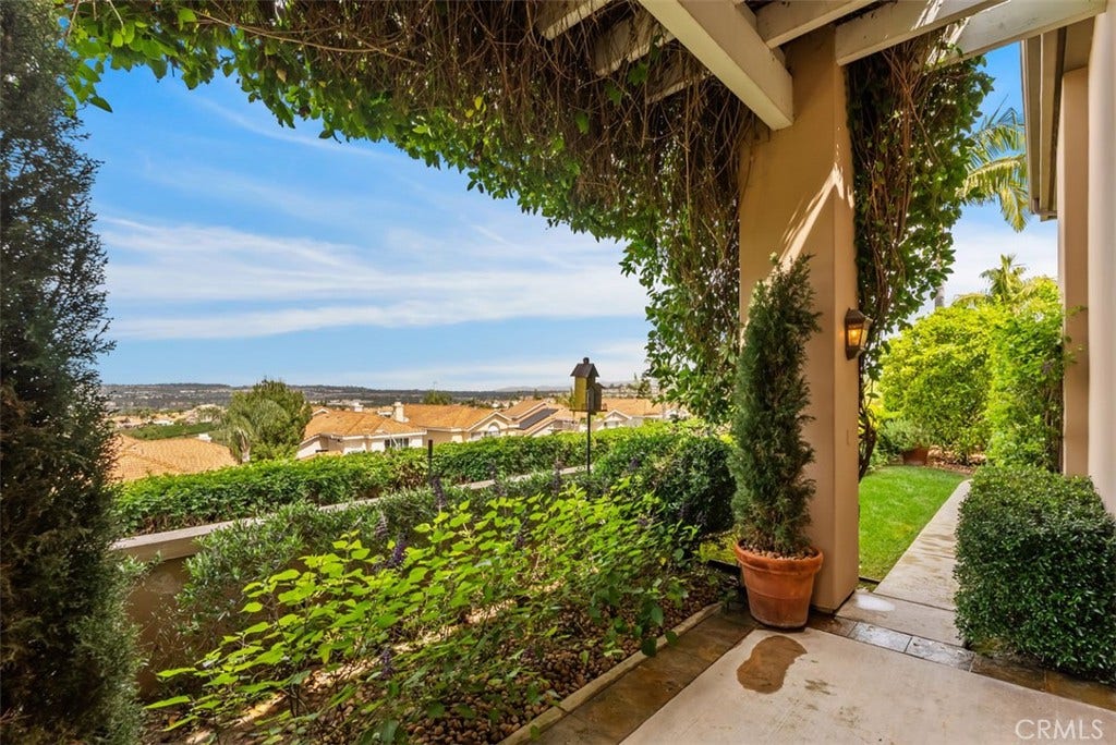 11 San Rafael, Laguna Niguel, CA 92677 11 San Rafael, Laguna Niguel, CA 92677