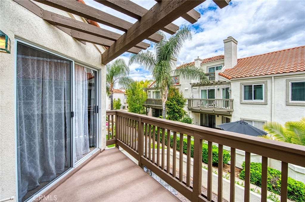 13 Via Acuatica, Rancho Santa Margarita, CA 92688 13 Via Acuatica, Rancho Santa Margarita, CA 92688