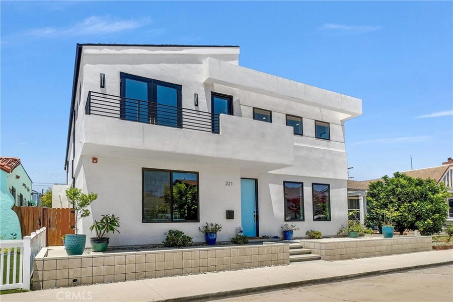 Property photo for 221 Attica, Long Beach, CA