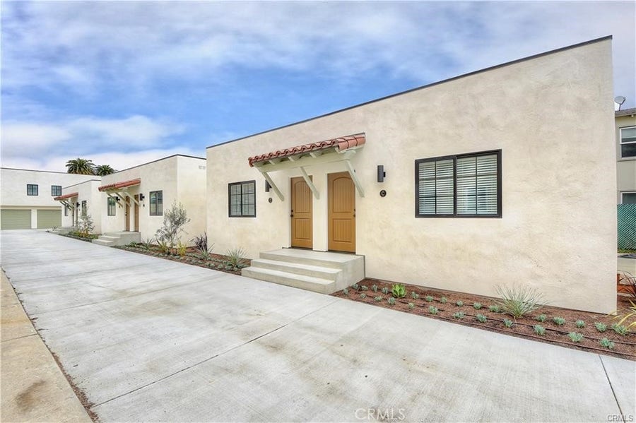 Property photo for 375 Termino Avenue, #C, Long Beach, CA