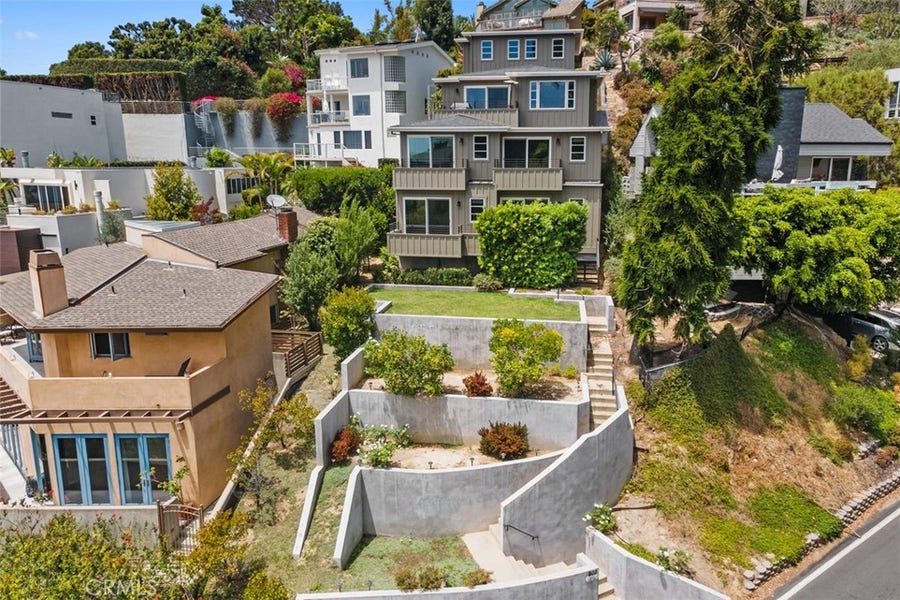 Property photo for 802 Summit, Laguna Beach, CA