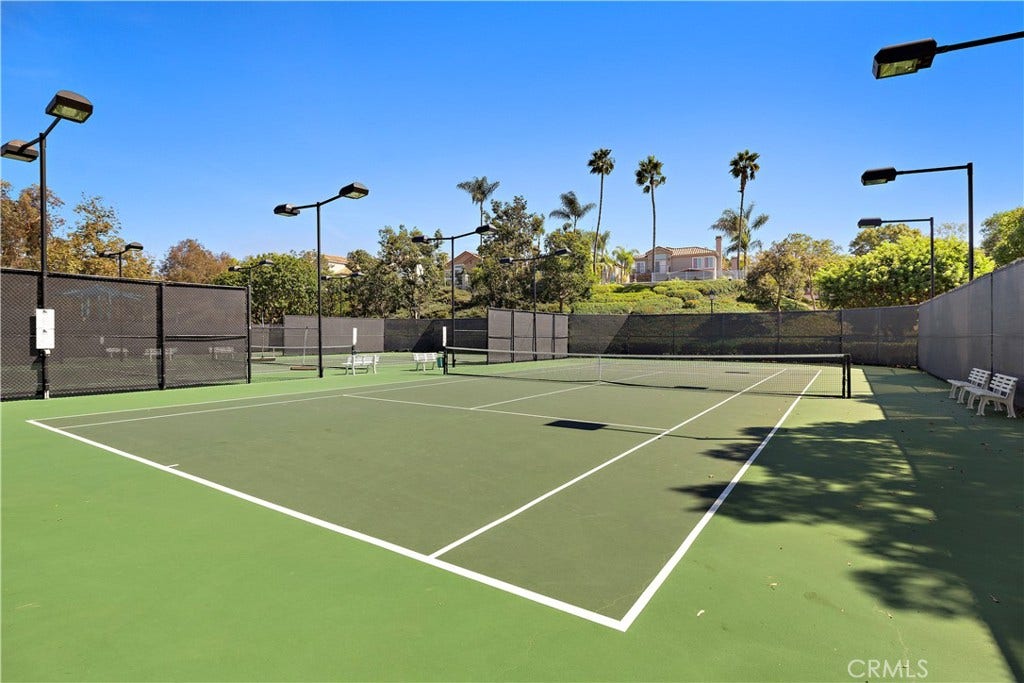 154 Chandon, Laguna Niguel, CA 92677 154 Chandon, Laguna Niguel, CA 92677