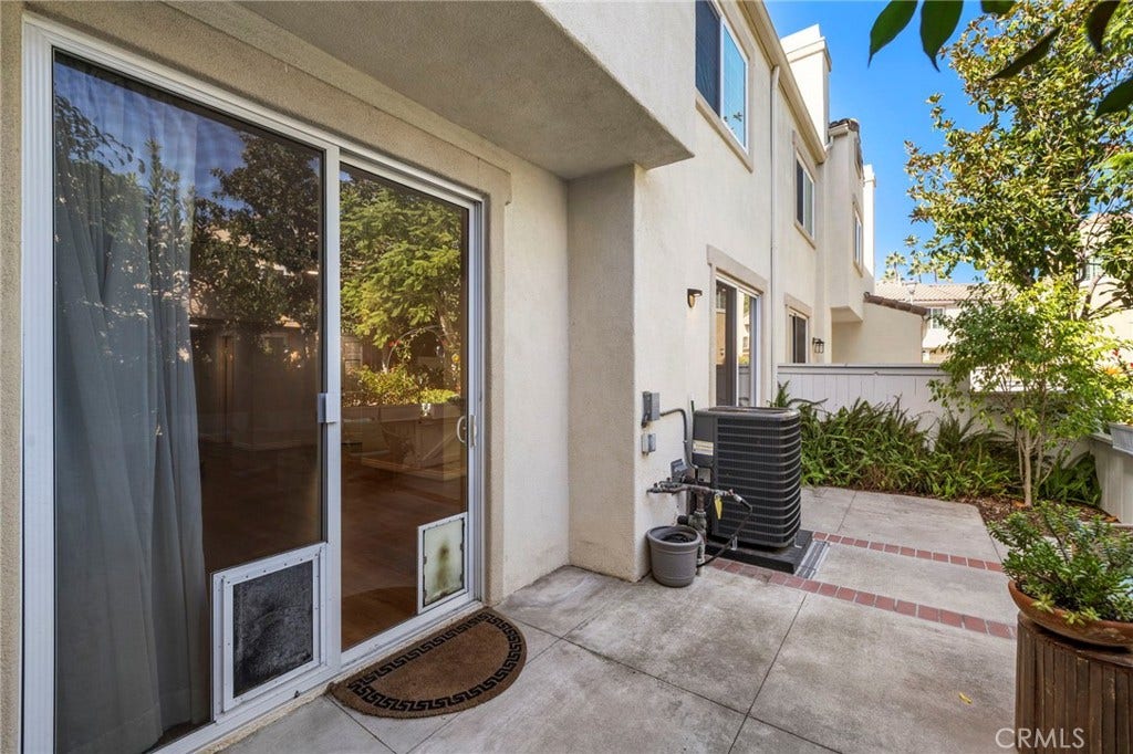 154 Chandon, Laguna Niguel, CA 92677 154 Chandon, Laguna Niguel, CA 92677