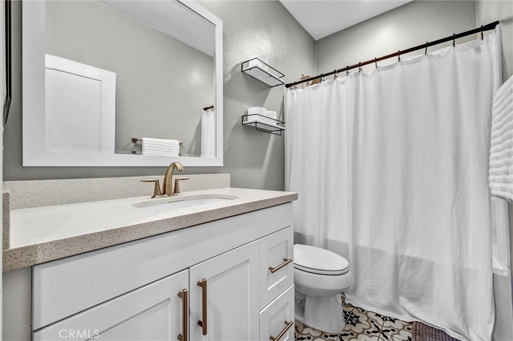 108 High Meadow, Lake Forest, CA 92610 108 High Meadow, Lake Forest, CA 92610