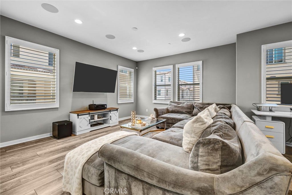108 High Meadow, Lake Forest, CA 92610 108 High Meadow, Lake Forest, CA 92610