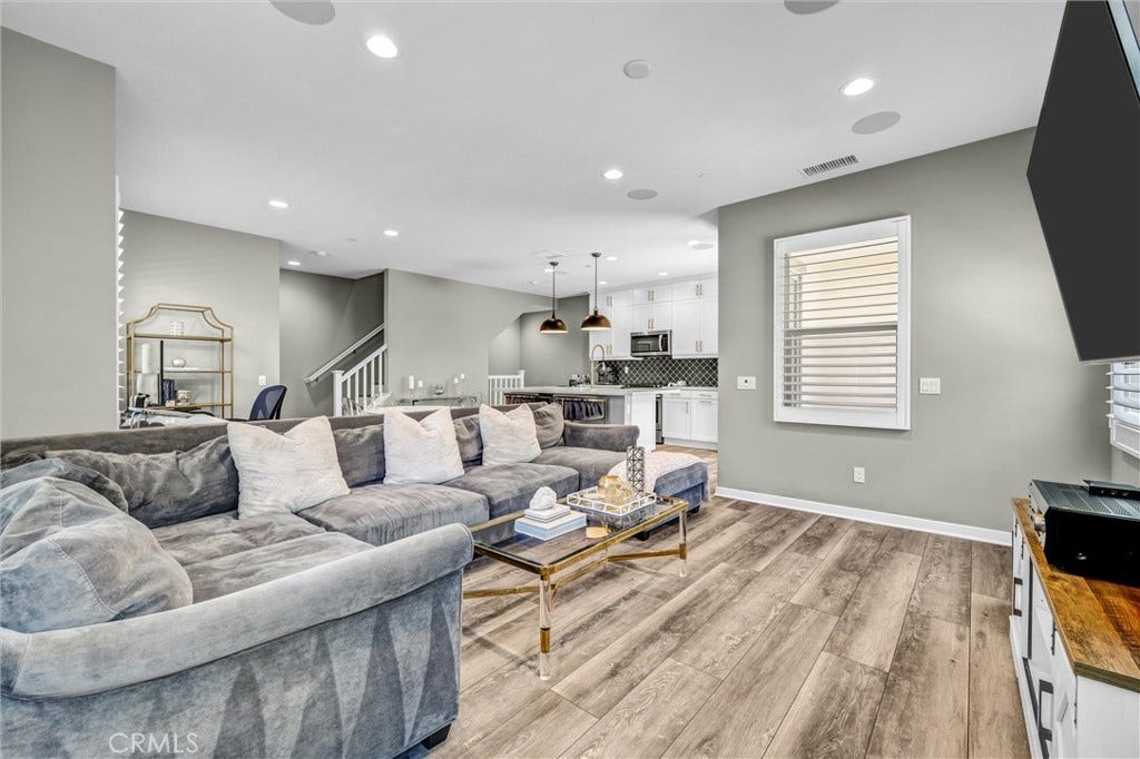 108 High Meadow, Lake Forest, CA 92610 108 High Meadow, Lake Forest, CA 92610