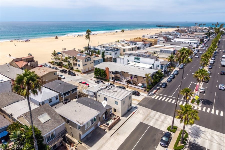Property photo for 1527 W Balboa, Newport Beach, CA