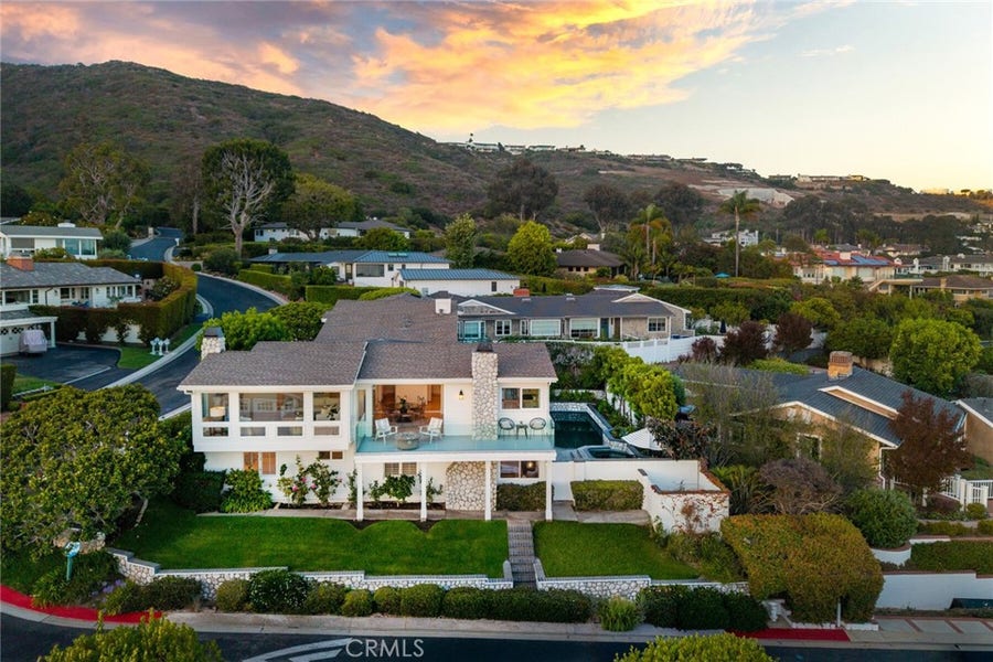 Property photo for 1 Vista Del Sol, Laguna Beach, CA