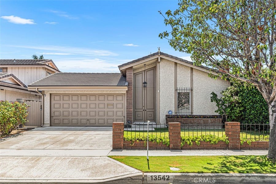 Property photo for 13542 La Jara, Cerritos, CA