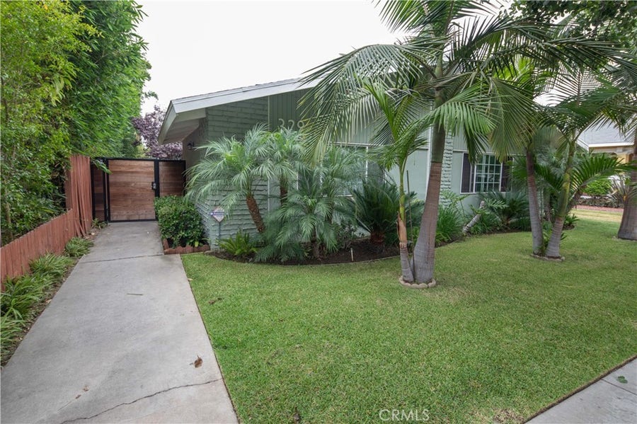 Property photo for 329 Orizaba Avenue, #3, Long Beach, CA