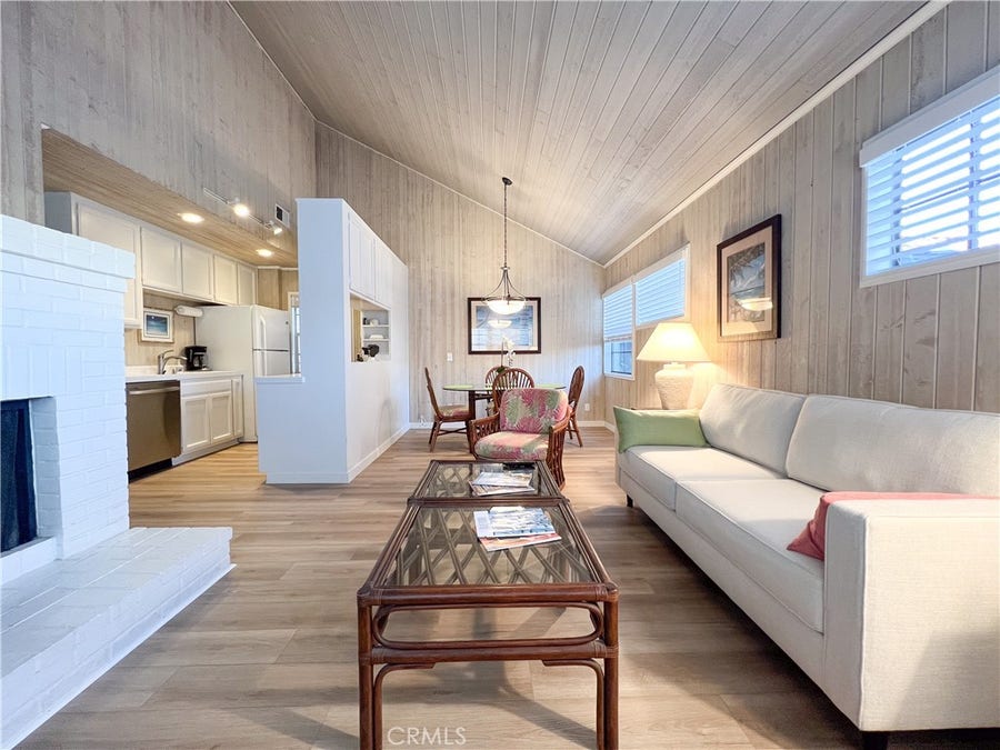Property photo for 315 Diamond Avenue, Newport Beach, CA
