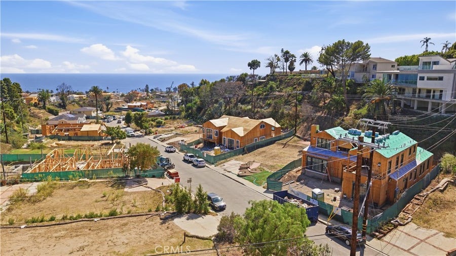 Property photo for 819 Jacon Way, Pacific Palisades, CA
