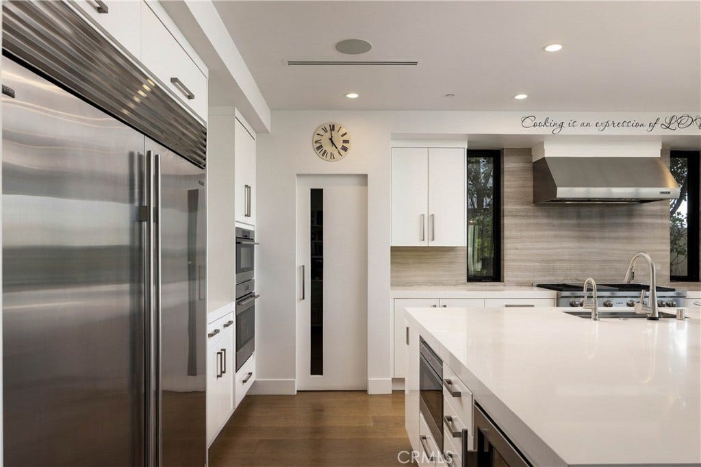 2975 CATALPA STREET, Newport Beach, CA 92660